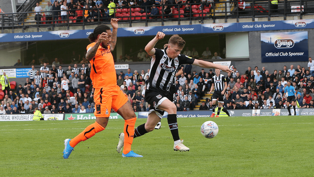 Harry Clifton in action