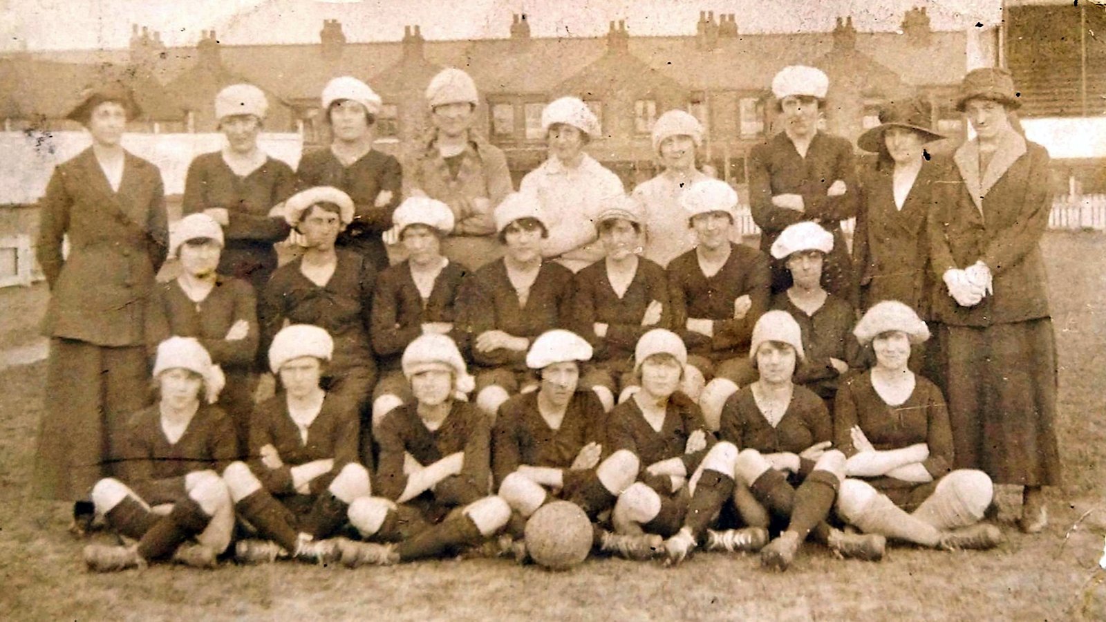 Classic Photo of Grimsby Women Pioneers