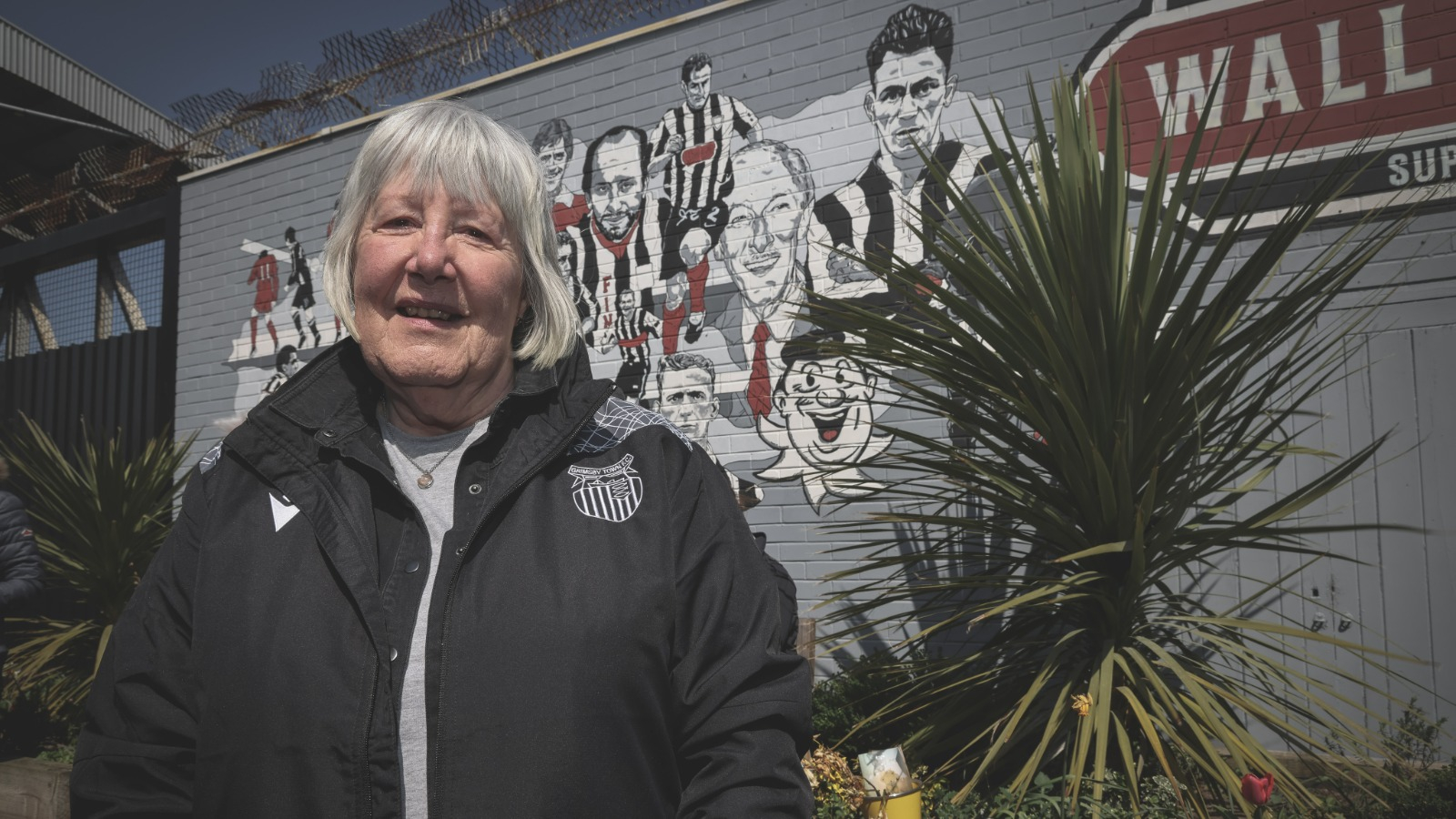 Jean outside The Mariners wall