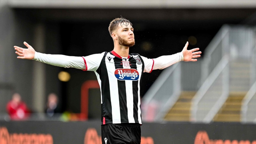 John McAtee after scoring at the London Stadium